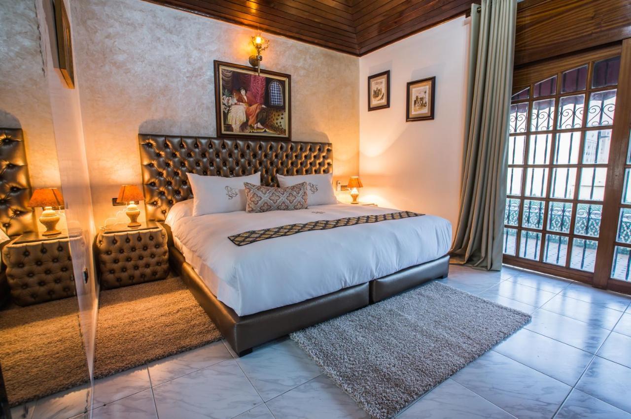 Riad Sebti Fez Bagian luar foto