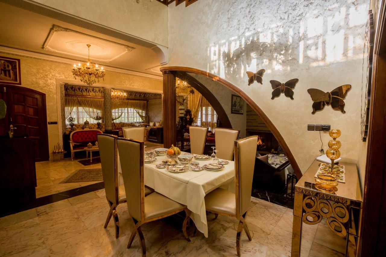 Riad Sebti Fez Bagian luar foto